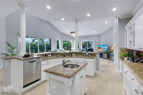 1578 S Barfield Ct, Marco Island FL - photo 16 of 50