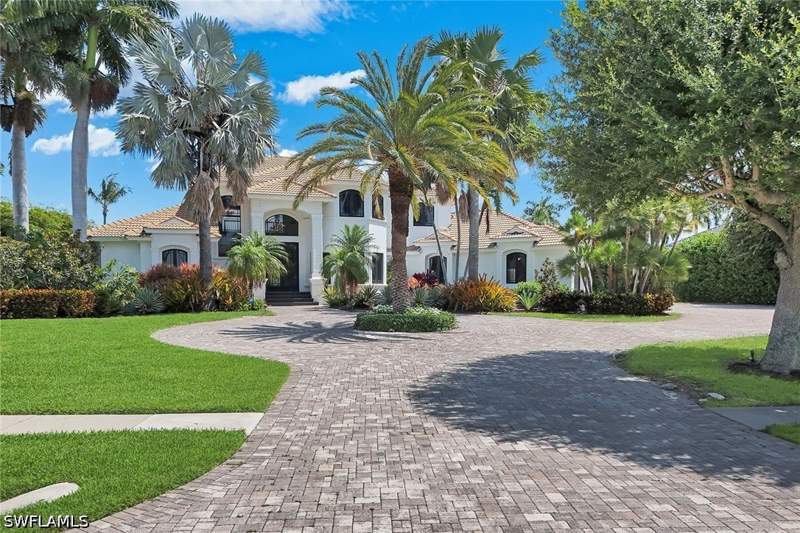 4 bedroom SingleFamilyResidence at 1578 S Barfield Ct, Marco Beach, Marco Island — photo 2