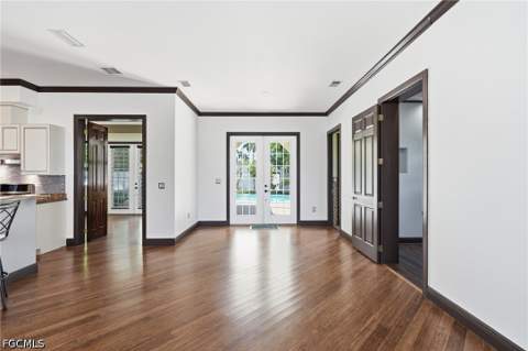 1358 Hopedale Dr, Fort Myers FL - photo 12 of 50