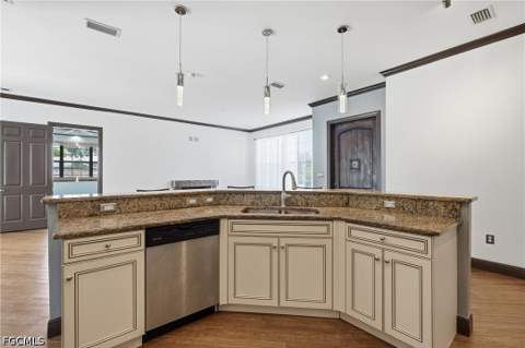 1358 Hopedale Dr, Fort Myers FL - photo 15 of 50