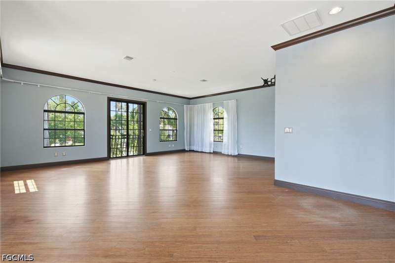 4 bedroom SingleFamilyResidence at 1358 Hopedale Dr, Twin Palm Estates, Fort Myers — photo 5