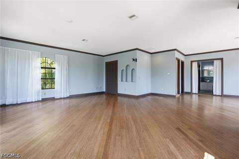 1358 Hopedale Dr, Fort Myers FL - photo 7 of 50
