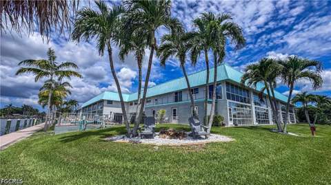 4940 Vincennes St 106, Cape Coral FL - photo 8 of 43