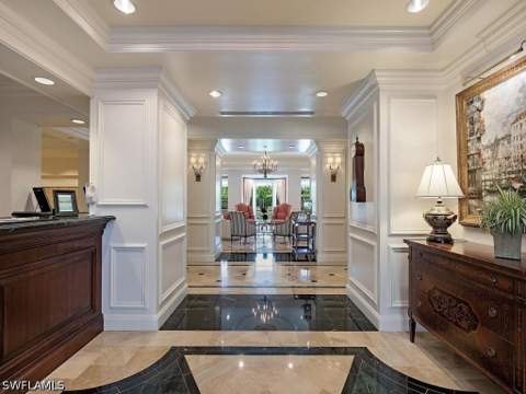 7425 Pelican Bay Blvd 206, Naples FL - photo 14 of 21