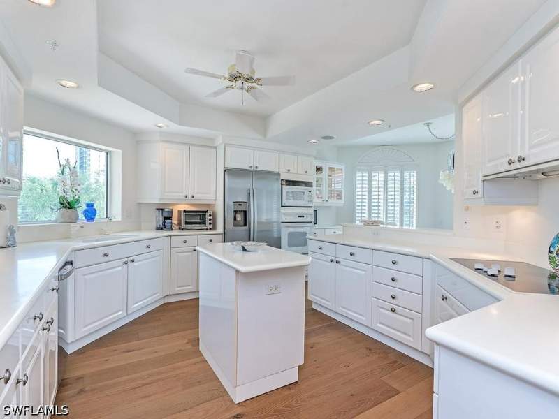 2 bedroom Condominium at 7425 Pelican Bay Blvd 206, Marbella At Pelican Bay, Naples — photo 4