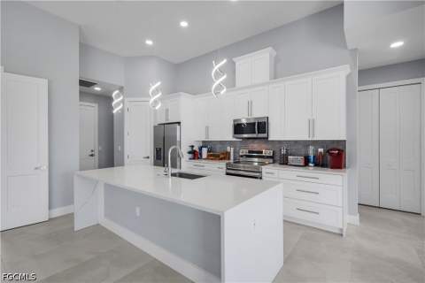 3808 NW 43rd Pl, Cape Coral FL - photo 8 of 30