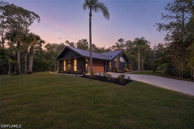 4 bedroom SingleFamilyResidence at 4521 3rd Ave NW, Collier Woods, Naples — photo 3