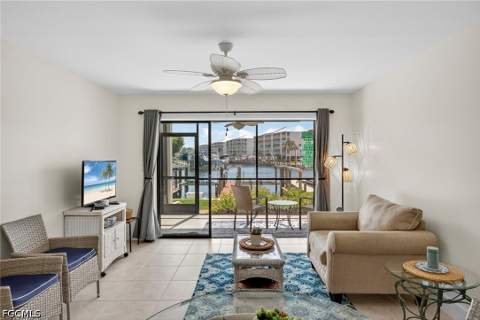 200 Lenell Rd 214, Fort Myers Beach FL - photo 7 of 32