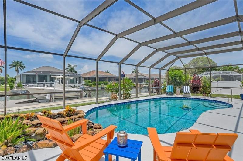 2 bedroom SingleFamilyResidence at 1170 Martinique Ct, Marco Island, Marco Island — photo 2