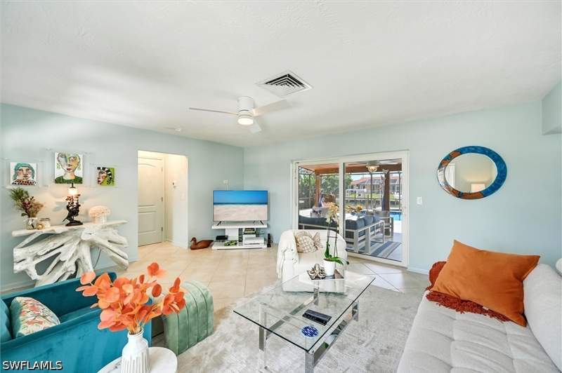 2 bedroom SingleFamilyResidence at 1170 Martinique Ct, Marco Island, Marco Island — photo 5