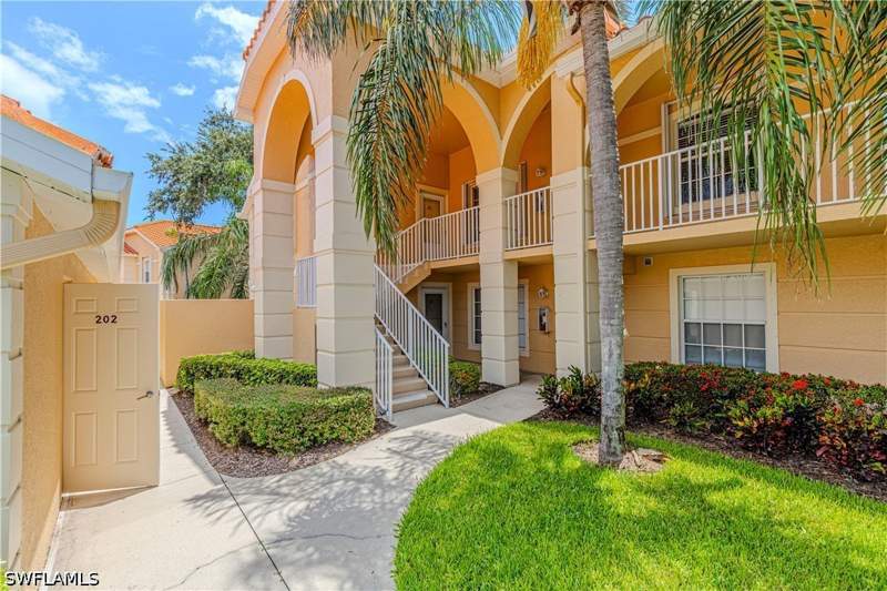 2 bedroom Condominium at 26740 Rosewood Pointe Ln 202, Bermuda Links, Bonita Springs — photo 5