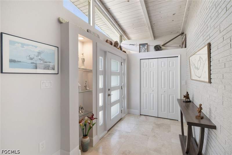 2 bedroom SingleFamilyResidence at 1729 Club house Rd, Yacht Club Colony, North Fort Myers — photo 4