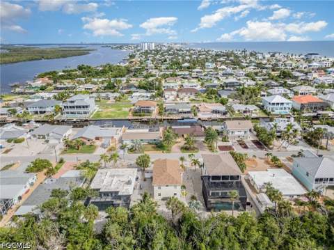 401 Donora Blvd, Fort Myers Beach FL - photo 21 of 50