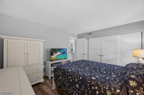 13240 White Marsh Ln 10, Fort Myers FL - photo 18 of 43