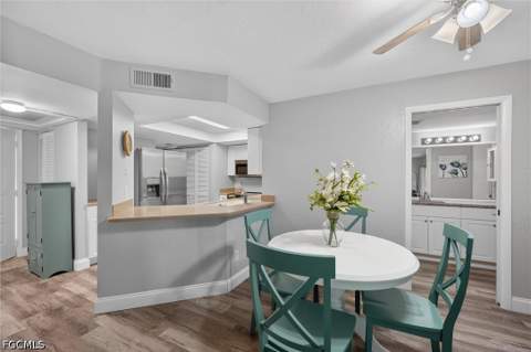13240 White Marsh Ln 10, Fort Myers FL - photo 6 of 43