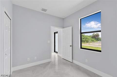 3006 39th St SW, Lehigh Acres FL - photo 21 of 36