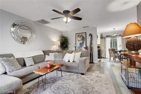 12207 De Moya Dr, Fort Myers FL - photo 8 of 37