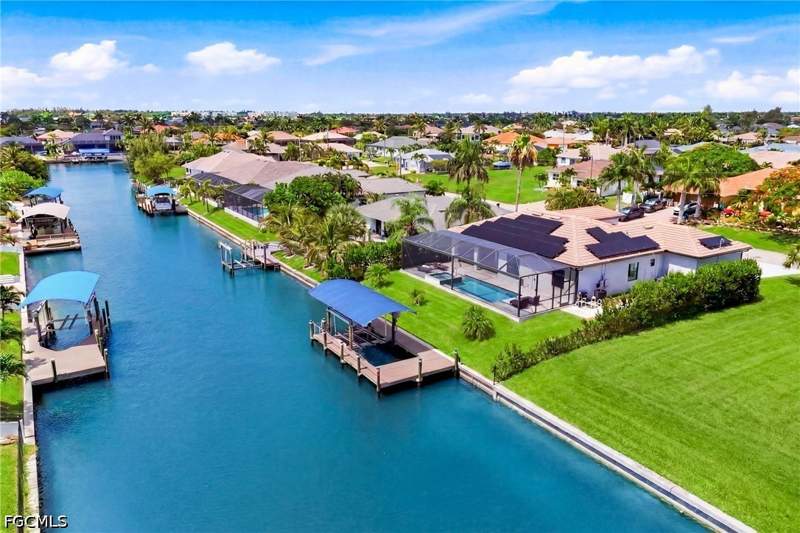 3 bedroom SingleFamilyResidence at 3030 SW 24th Ave, Cape Coral, Cape Coral — photo 3