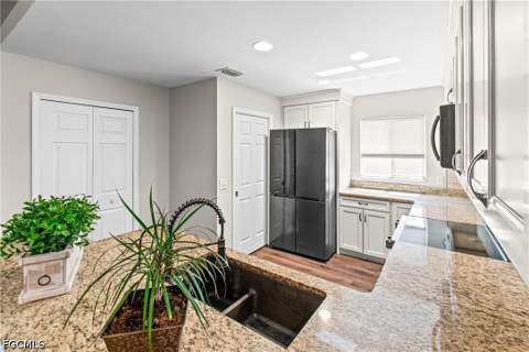 1215 SW 31st Ter, Cape Coral FL - photo 11 of 34