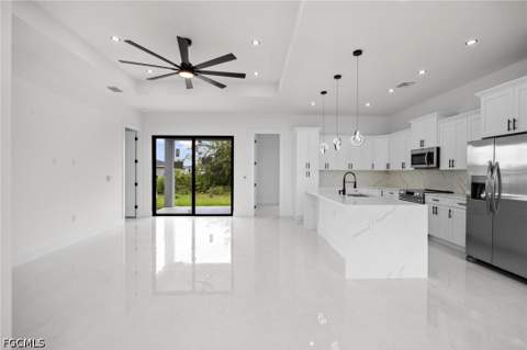 2815 37th St SW, Lehigh Acres FL - photo 10 of 29