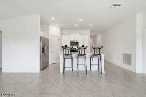 3403 34th St SW, Lehigh Acres FL - photo 8 of 33