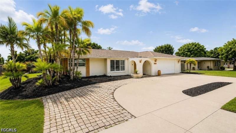 3 bedroom SingleFamilyResidence at 4708 Orange Grove Blvd, Waterway Estates, North Fort Myers — photo 4