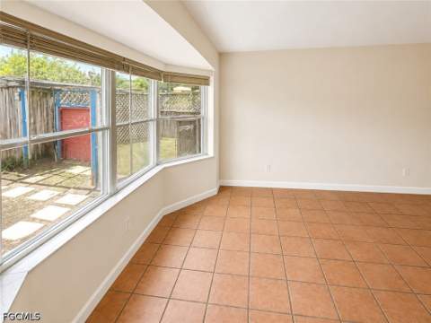 4708 Orange Grove Blvd, North Fort Myers FL - photo 9 of 48