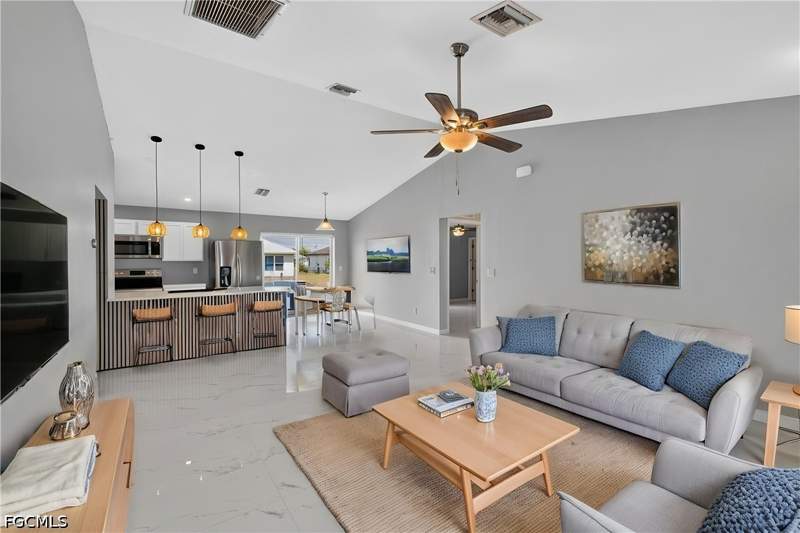 3 bedroom SingleFamilyResidence at 2809 NW 21st AVE, CAPE CORAL, Cape Coral — photo 1