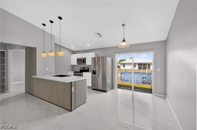 3 bedroom SingleFamilyResidence at 2809 NW 21st AVE, CAPE CORAL, Cape Coral — photo 3