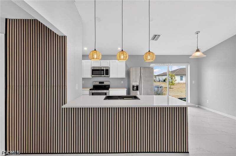 3 bedroom SingleFamilyResidence at 2809 NW 21st AVE, CAPE CORAL, Cape Coral — photo 4