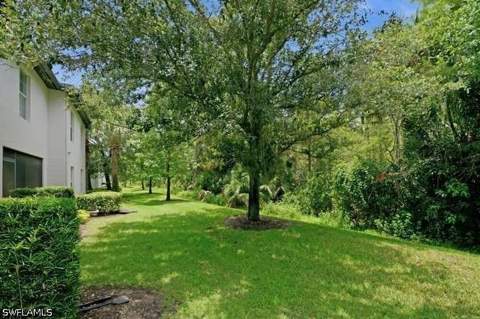 9076 Gervais Cir 405, Naples FL - photo 20 of 25