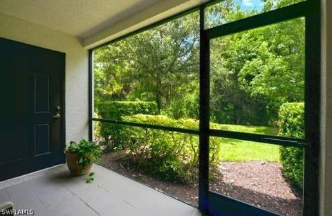 9076 Gervais Cir 405, Naples FL - photo 22 of 25