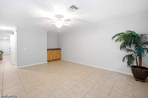 9076 Gervais Cir 405, Naples FL - photo 9 of 25