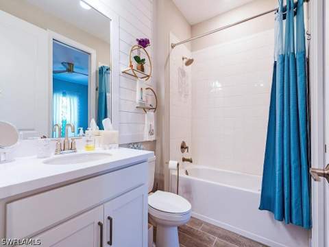 15160 Sacile St, Naples FL - photo 6 of 12