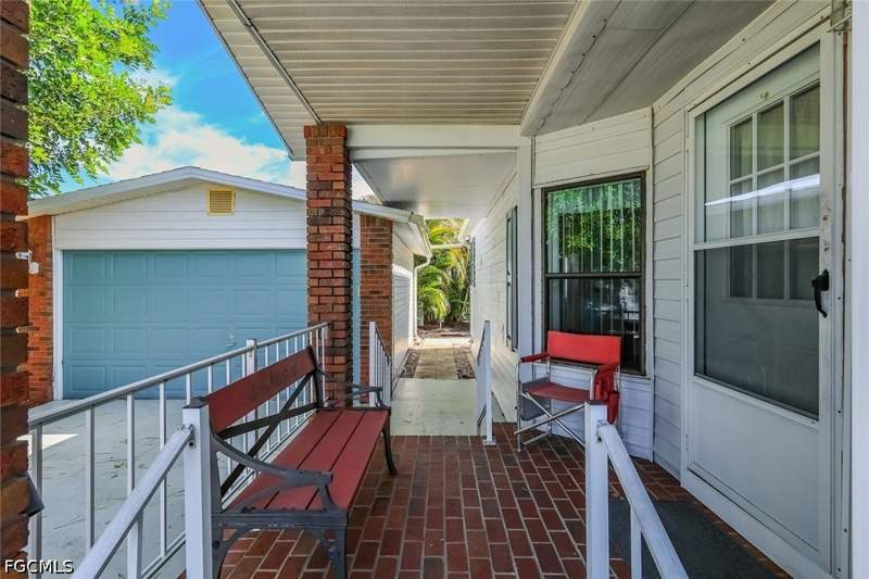 3 bedroom ManufacturedHome at 19682 Eagle Trace Ct, Pine Lakes Country Club, North Fort Myers — photo 3