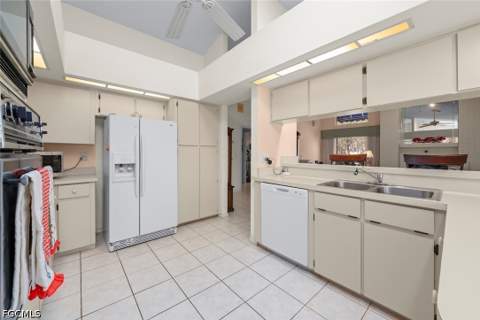 15649 Carberry Ct, Fort Myers FL - photo 18 of 50