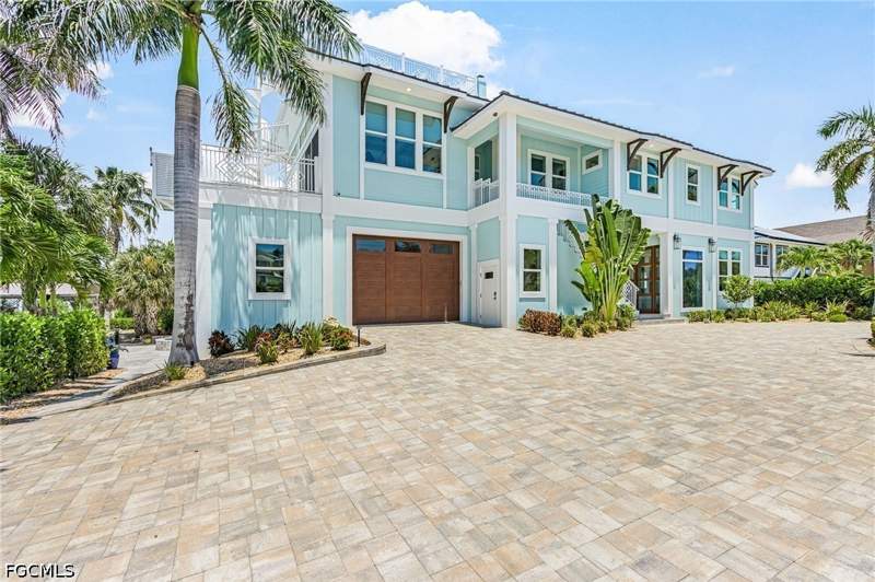 5 bedroom SingleFamilyResidence at 26941 Hickory Blvd, Bonita Springs, Bonita Springs — photo 2