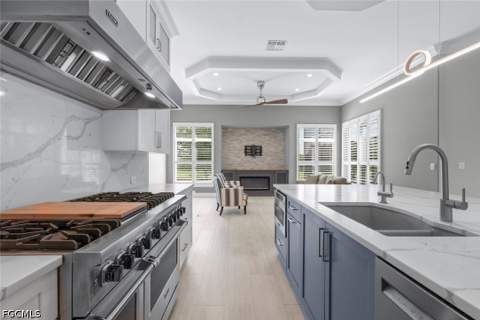 710 Birdie View Pt, Sanibel FL - photo 8 of 48
