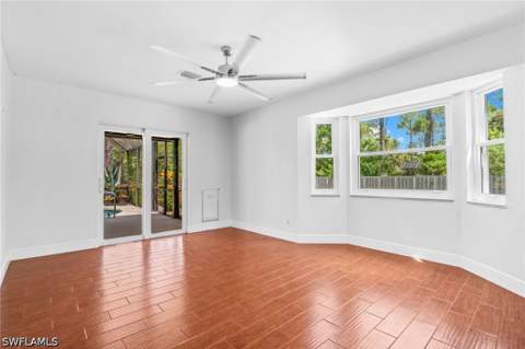 201 Perkins Dr, Naples FL - photo 11 of 50