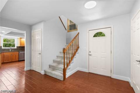 201 Perkins Dr, Naples FL - photo 15 of 50