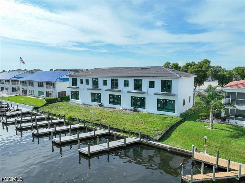 3 bedroom Townhouse at 1631 SE 46th Ln 101, Cape Coral, Cape Coral — photo 4