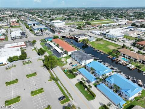1631 SE 46th Ln 101, Cape Coral FL - photo 7 of 16