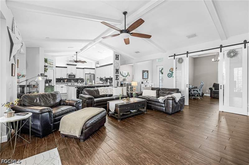 4 bedroom SingleFamilyResidence at 13961 Binghampton Dr, Remington Oaks, Fort Myers — photo 4