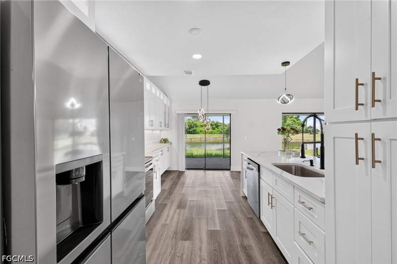 3 bedroom SingleFamilyResidence at 6380 P G A Dr, Riverbend, North Fort Myers — photo 4