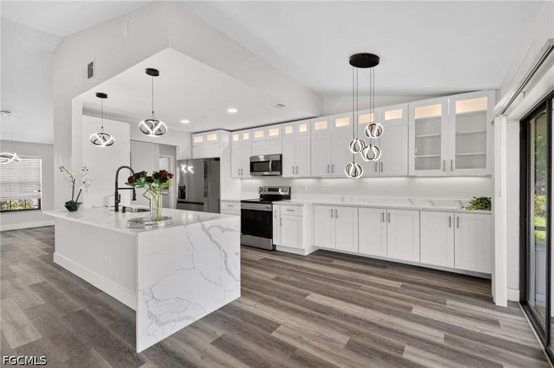 3 bedroom SingleFamilyResidence at 6380 P G A Dr, Riverbend, North Fort Myers — photo 5