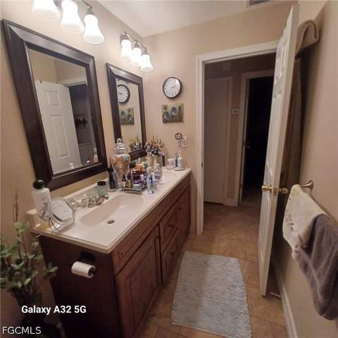 2324 Caladium Rd, Fort Myers FL - photo 18 of 46