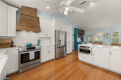 11940 Oakland Dr, Bokeelia FL - photo 10 of 48