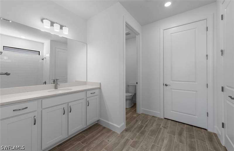 3 bedroom SingleFamilyResidence at 6261 Patriot Ln, Del Webb, Ave Maria — photo 3