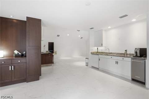 15821 Shamrock Dr, Fort Myers FL - photo 21 of 50