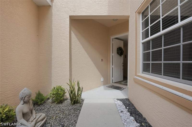 2 bedroom Condominium at 5120 W Hyde Park Ct 103, Bell Tower Park, Fort Myers — photo 3